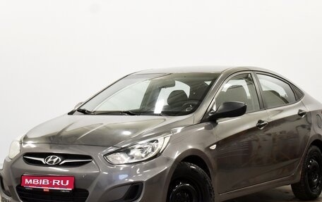 Hyundai Solaris II рестайлинг, 2011 год, 670 000 рублей, 1 фотография