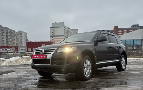 Volkswagen Touareg III, 2008 год, 1 700 000 рублей, 1 фотография