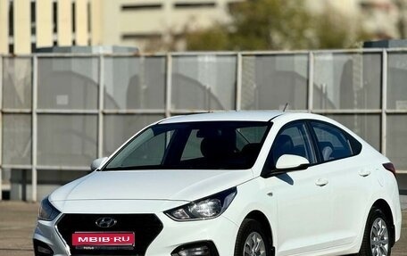 Hyundai Solaris II рестайлинг, 2017 год, 1 100 000 рублей, 1 фотография