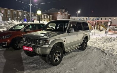 Mitsubishi Pajero III рестайлинг, 1993 год, 750 000 рублей, 1 фотография