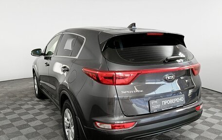 KIA Sportage IV рестайлинг, 2018 год, 1 749 000 рублей, 7 фотография