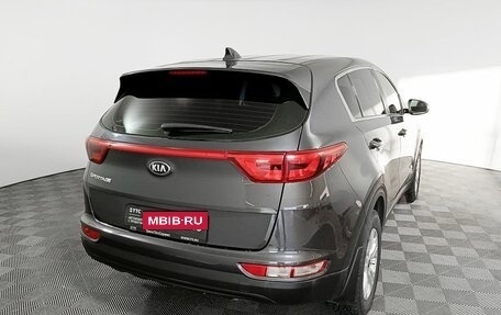 KIA Sportage IV рестайлинг, 2018 год, 1 749 000 рублей, 5 фотография