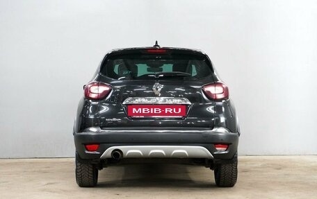 Renault Kaptur I рестайлинг, 2018 год, 1 160 000 рублей, 7 фотография