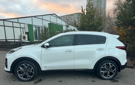 KIA Sportage IV рестайлинг, 2018 год, 2 360 000 рублей, 2 фотография