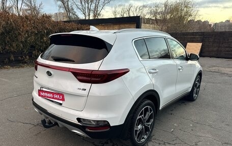 KIA Sportage IV рестайлинг, 2018 год, 2 360 000 рублей, 13 фотография