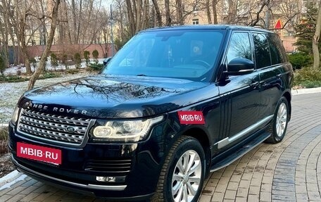 Land Rover Range Rover IV рестайлинг, 2015 год, 4 550 000 рублей, 2 фотография