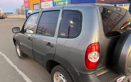 Chevrolet Niva I рестайлинг, 2015 год, 700 000 рублей, 2 фотография