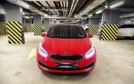 KIA cee'd III, 2016 год, 1 700 000 рублей, 2 фотография