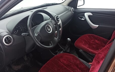 Renault Sandero I, 2013 год, 950 000 рублей, 3 фотография