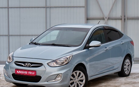 Hyundai Solaris II рестайлинг, 2013 год, 885 000 рублей, 1 фотография