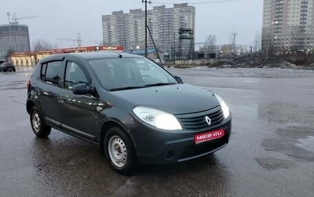 Renault Sandero I, 2010 год, 550 000 рублей, 1 фотография