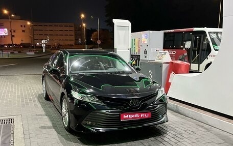 Toyota Camry, 2019 год, 2 800 000 рублей, 1 фотография