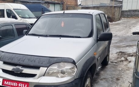 Chevrolet Niva I рестайлинг, 2011 год, 400 000 рублей, 1 фотография