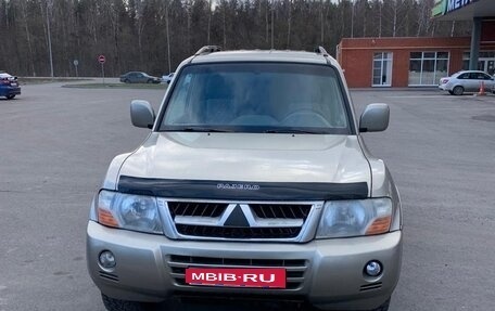 Mitsubishi Pajero III рестайлинг, 2005 год, 1 250 000 рублей, 1 фотография