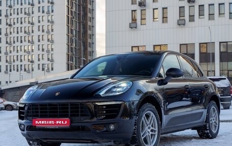 Porsche Macan I рестайлинг, 2018 год, 4 000 000 рублей, 2 фотография