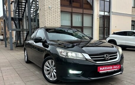 Honda Accord IX рестайлинг, 2013 год, 1 750 000 рублей, 3 фотография