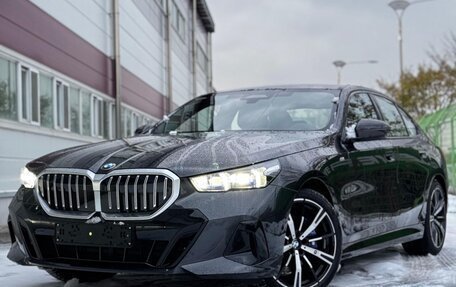 BMW 5 серия, 2024 год, 10 500 000 рублей, 4 фотография