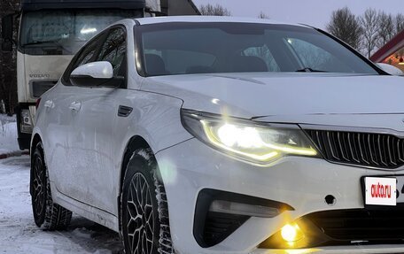 KIA Optima IV, 2019 год, 1 690 000 рублей, 2 фотография