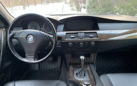 BMW 5 серия, 2006 год, 1 550 000 рублей, 11 фотография