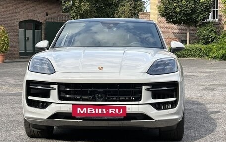 Porsche Cayenne III, 2023 год, 15 110 000 рублей, 2 фотография