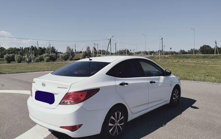 Hyundai Solaris II рестайлинг, 2015 год, 1 200 000 рублей, 5 фотография