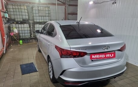 Hyundai Solaris II рестайлинг, 2021 год, 1 640 000 рублей, 4 фотография