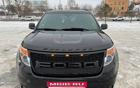 Ford Explorer VI, 2013 год, 2 100 000 рублей, 4 фотография