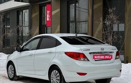 Hyundai Solaris II рестайлинг, 2013 год, 990 000 рублей, 3 фотография