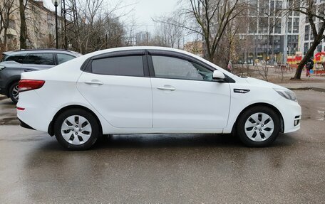 KIA Rio III рестайлинг, 2015 год, 699 000 рублей, 5 фотография