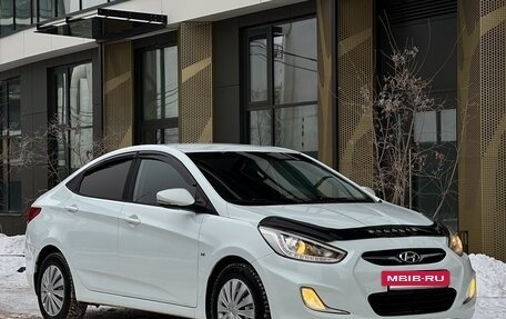 Hyundai Solaris II рестайлинг, 2013 год, 990 000 рублей, 7 фотография