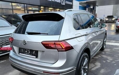 Volkswagen Tiguan II, 2018 год, 2 990 000 рублей, 5 фотография