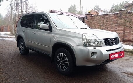 Nissan X-Trail, 2010 год, 1 200 000 рублей, 2 фотография