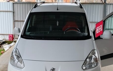 Peugeot Partner II рестайлинг 2, 2013 год, 730 000 рублей, 3 фотография