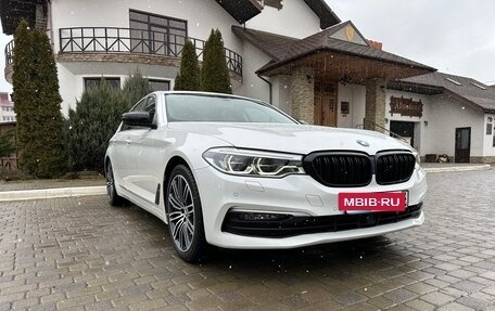 BMW 5 серия, 2018 год, 3 700 000 рублей, 3 фотография