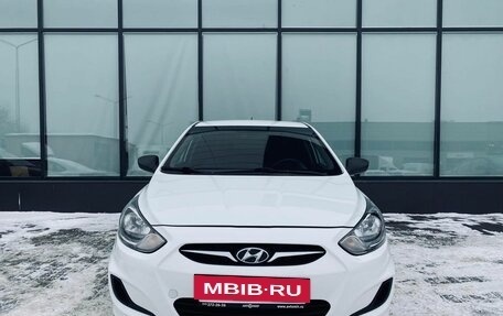 Hyundai Solaris II рестайлинг, 2013 год, 1 019 000 рублей, 8 фотография