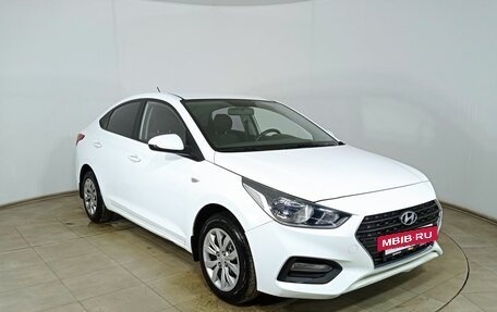 Hyundai Solaris II рестайлинг, 2019 год, 1 320 000 рублей, 3 фотография