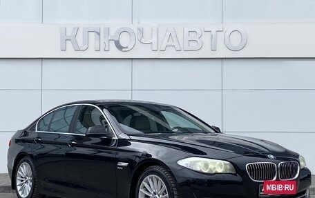 BMW 5 серия, 2011 год, 2 420 000 рублей, 3 фотография