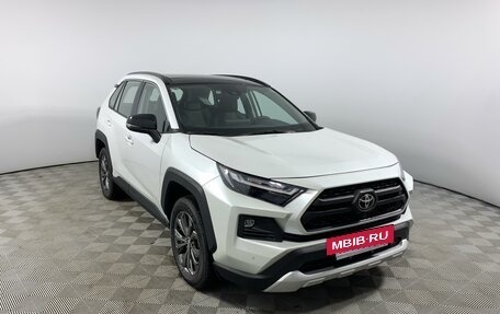 Toyota RAV4, 2024 год, 4 990 000 рублей, 3 фотография