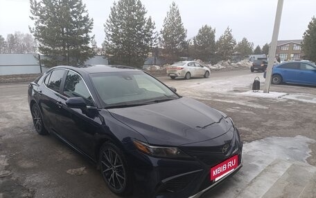 Toyota Camry, 2021 год, 2 550 000 рублей, 6 фотография