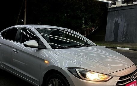 Hyundai Elantra VI рестайлинг, 2016 год, 820 000 рублей, 1 фотография