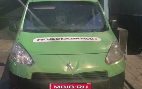 Peugeot Partner II рестайлинг 2, 2012 год, 500 000 рублей, 1 фотография