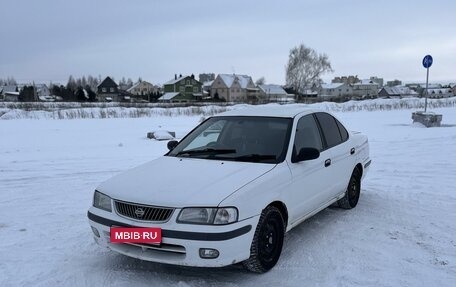 Nissan Sunny B15, 2000 год, 260 000 рублей, 1 фотография