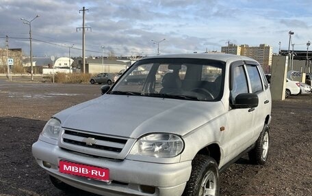 Chevrolet Niva I рестайлинг, 2004 год, 265 000 рублей, 1 фотография