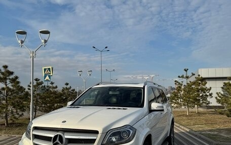 Mercedes-Benz GL-Класс, 2013 год, 3 400 000 рублей, 1 фотография