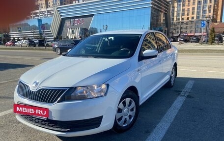 Skoda Rapid I, 2018 год, 1 190 000 рублей, 4 фотография