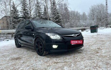 Hyundai i30 I, 2011 год, 750 000 рублей, 2 фотография