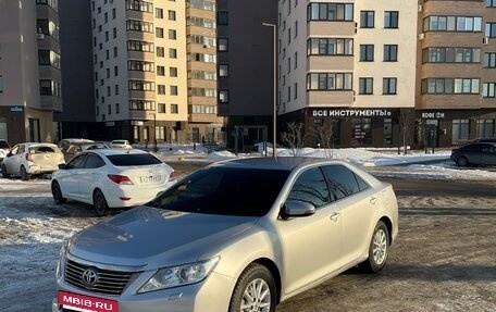 Toyota Camry, 2014 год, 1 970 000 рублей, 2 фотография