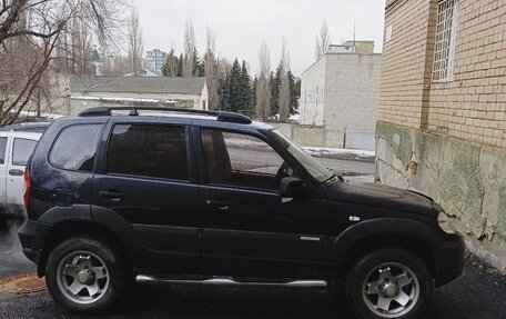 Chevrolet Niva I рестайлинг, 2011 год, 490 000 рублей, 3 фотография