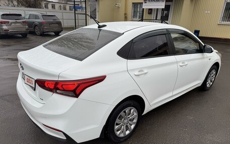 Hyundai Solaris II рестайлинг, 2018 год, 1 200 000 рублей, 4 фотография