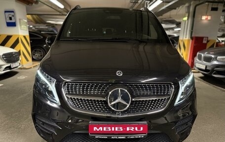 Mercedes-Benz V-Класс, 2024 год, 17 500 000 рублей, 2 фотография